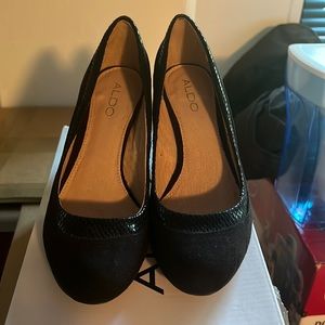 Vintage 3 inch black Aldo heels